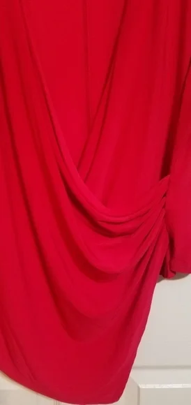 Plus size wrap top - Picture 5 of 6